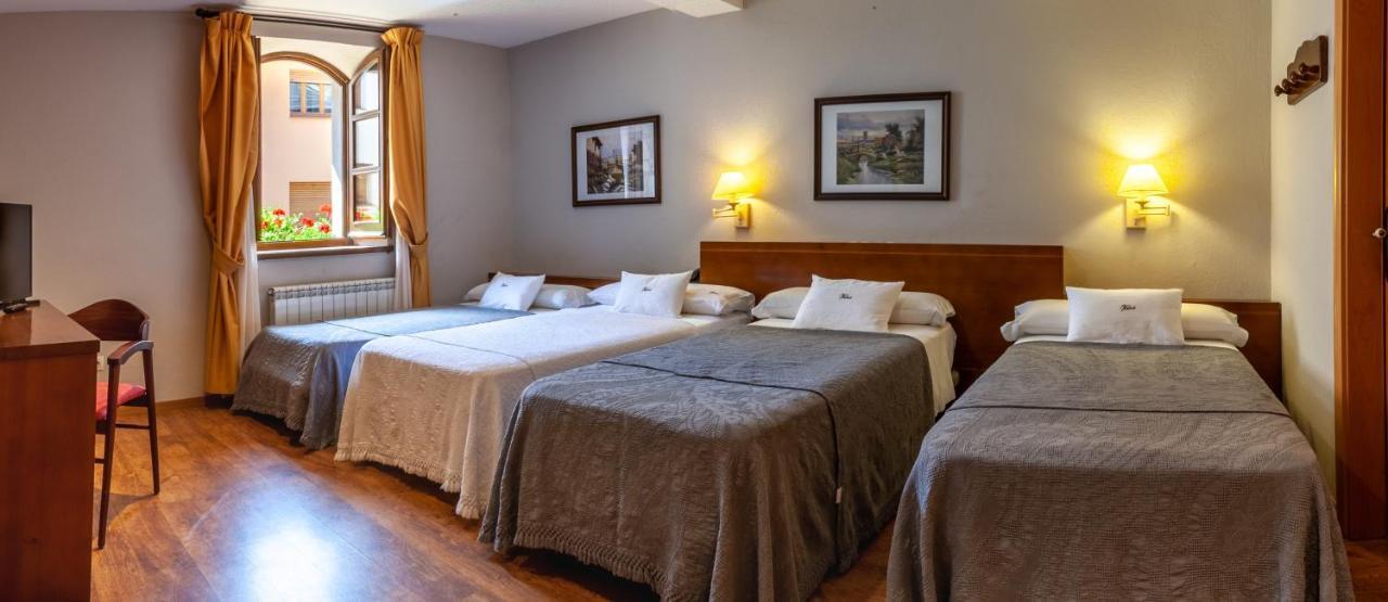 Hotel Fonda Merce Льивия Экстерьер фото